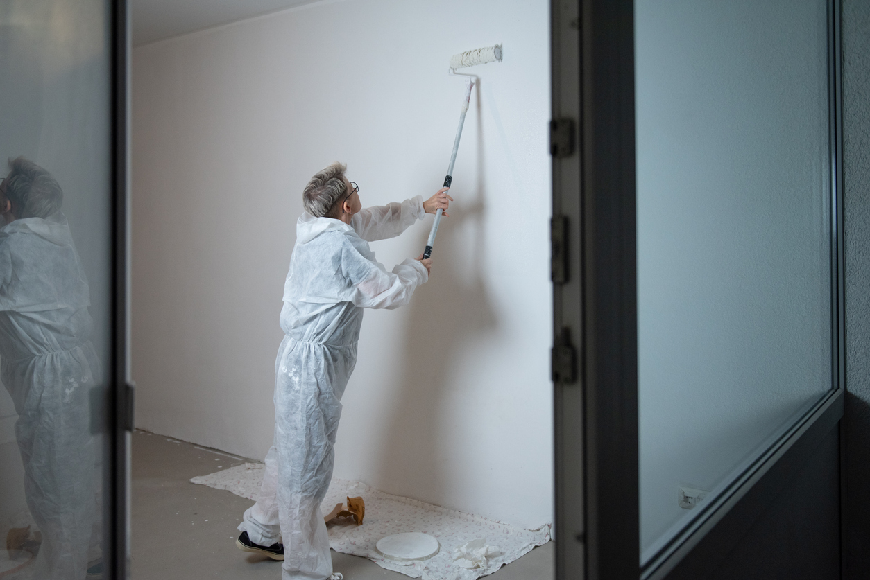 Painting the interior of a San Ramon area apartment building